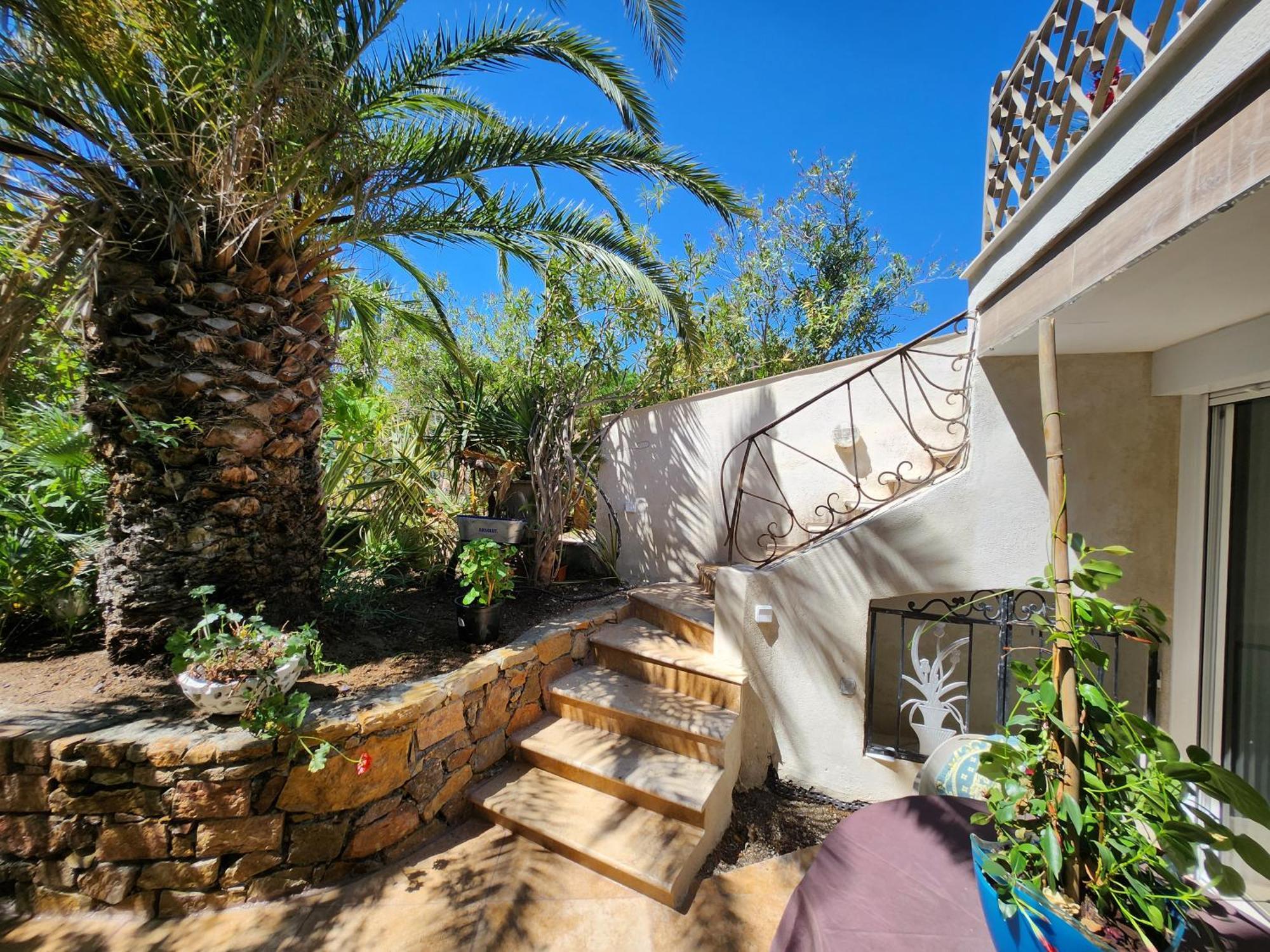Les Rosieres Sainte Maxime-Golf De Saint Tropez, Climatisee Экстерьер фото